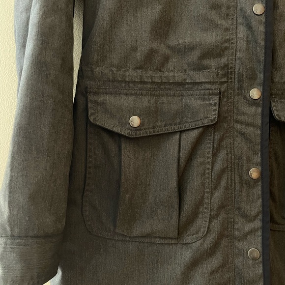 Toad & Co Women’s Bancroft Insulated Parka in excellent condition - Picture 6 of 10